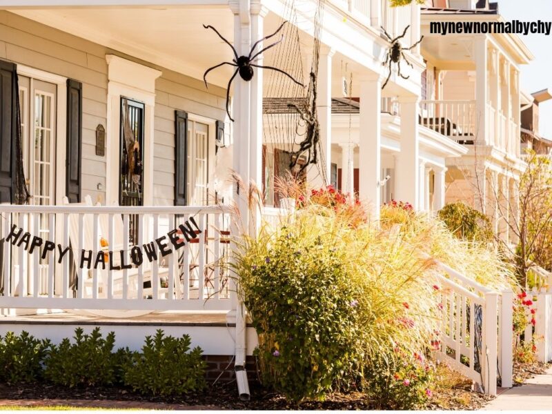 a-country-mansion-decorated-for-halloween
