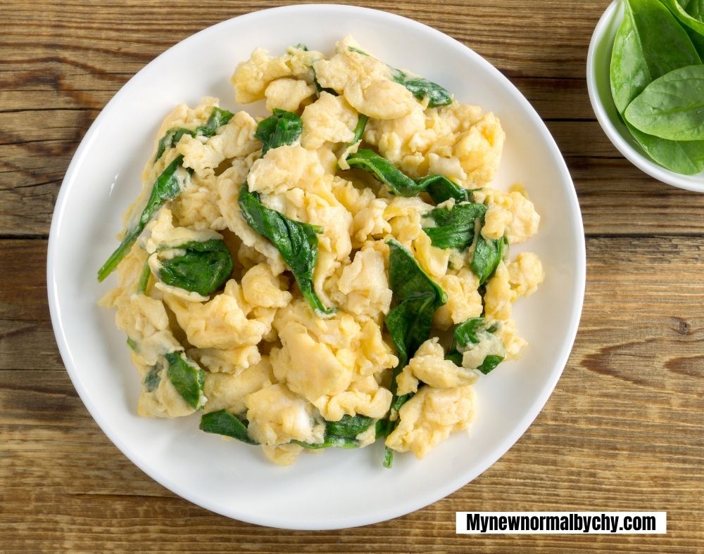 scrambled-eggs-with-spinach