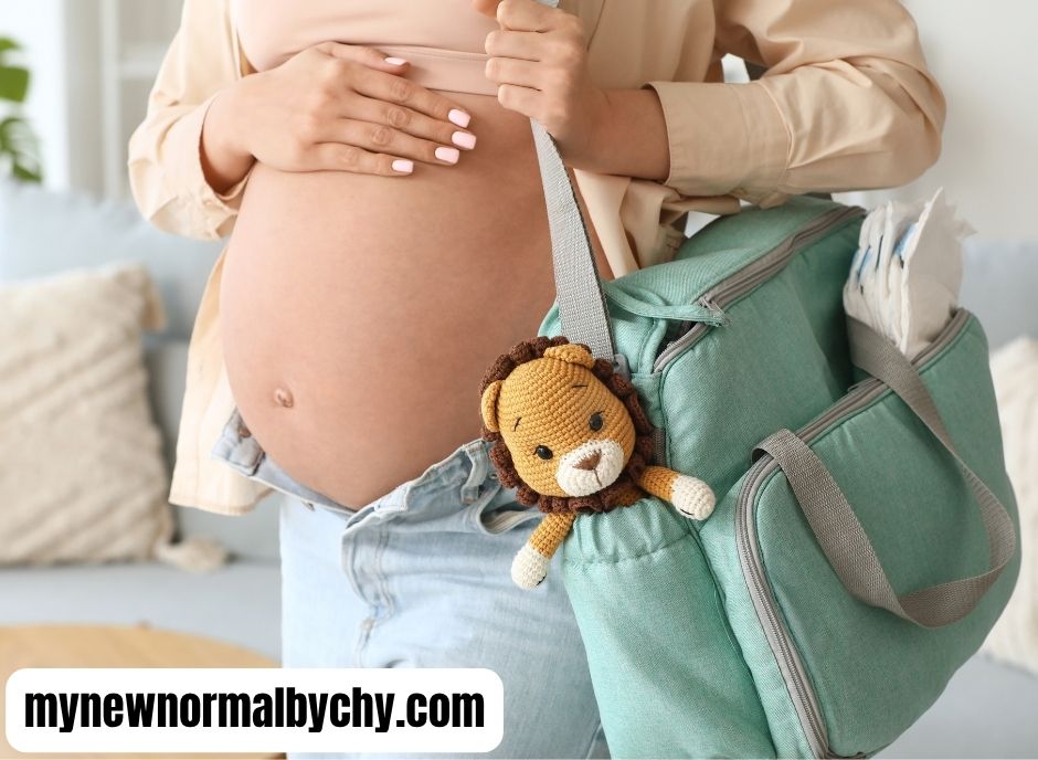 pregnant-mom-preparing-for-the-hospital-stay
