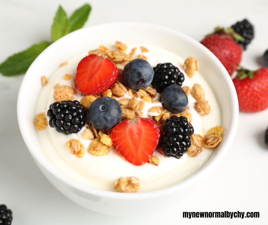 Yoghurt-bowl-with-fruit-toppings-Healthy-Weight-Loss-Summer-Meal-Ideas-Simple-&-Satisfying