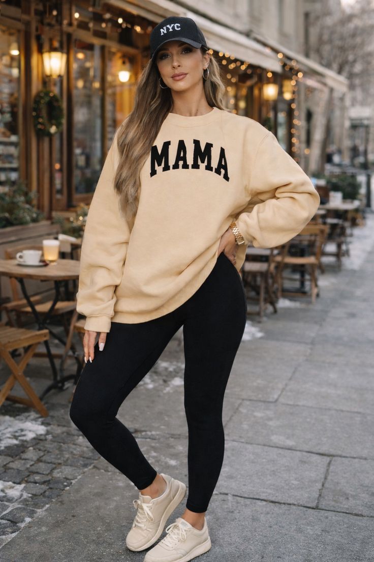 Oversized-Sweatshirt-with-Leggings