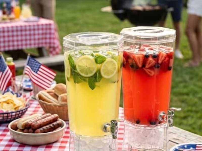A-Patriotic-Drink-Station