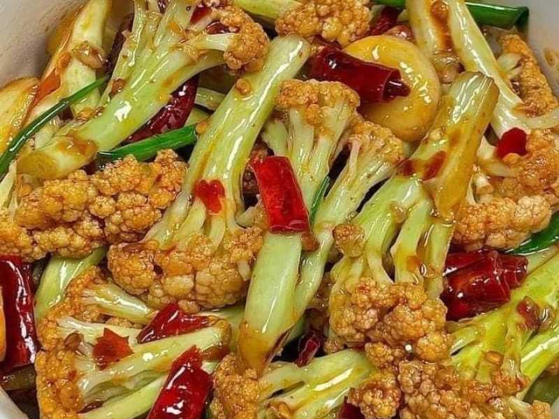 Spicy-Asian-Inspired-Vegetable-Bowl