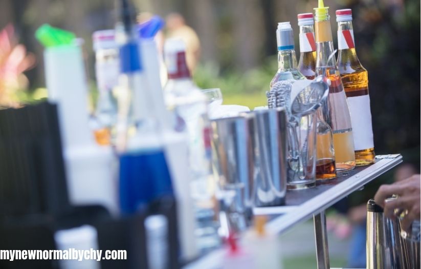signature-drink-themed-high-school-graduation-party-idea