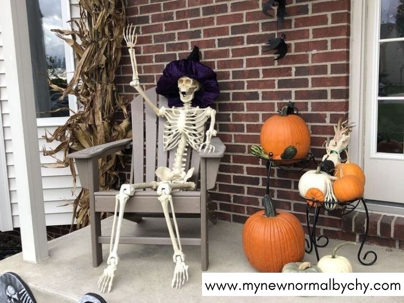 DIY-Halloween-Porch-Decorations-to-Make-Your-Home