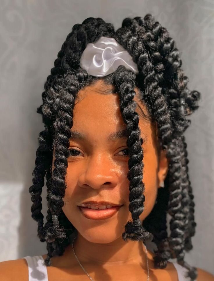 Half-up-half-down-jumbo-twist