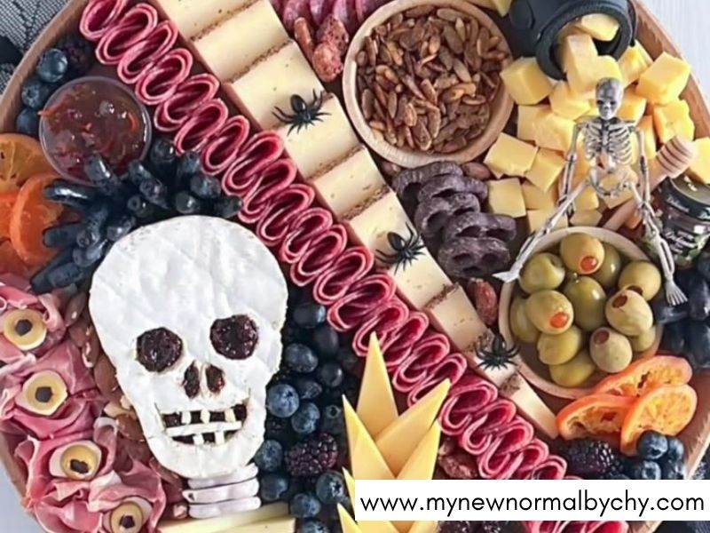 Halloween-Cheese-and-Meat-Board