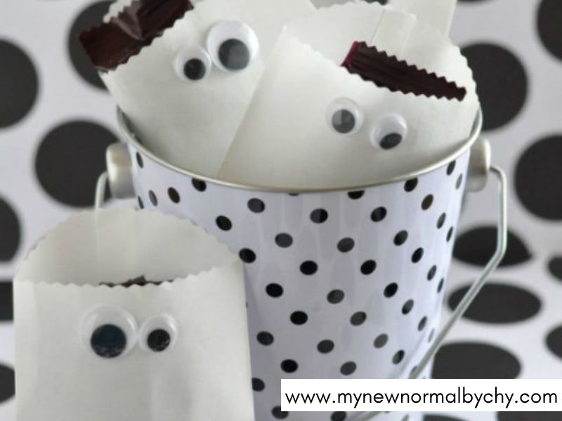 Halloween-Treat-Bag-Ideas