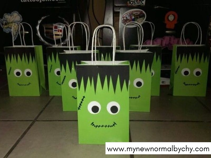 Halloween-Treat-Bag-Ideas