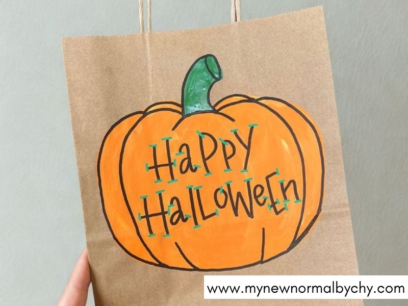 Halloween-Treat-Bag-Ideas