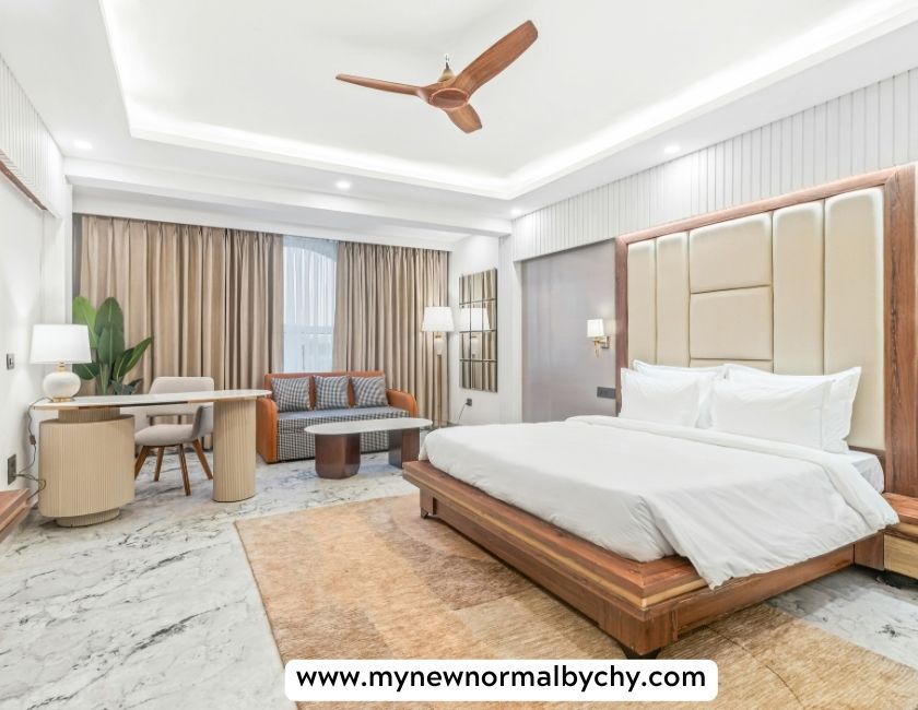 Modern-luxury-bedroom-decor-idea