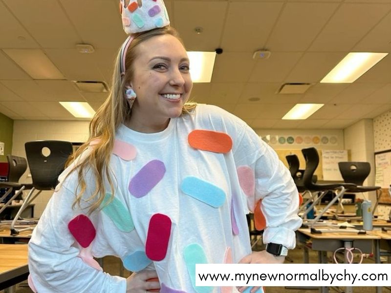 Non-Scary-Halloween-Costumes-for-Teachers