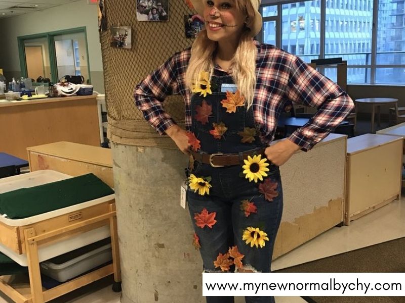 Non-Scary-Halloween-Costumes-for-Teachers