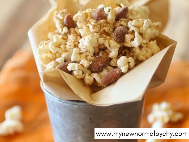 Pumpkin-Spic-Popcorn-Halloween-Office-Party-Food-Ideas