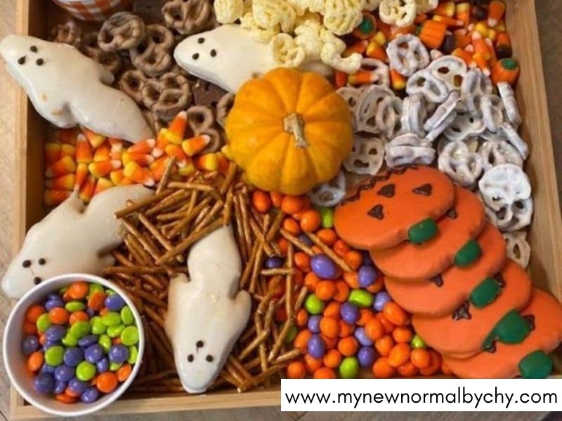 Sweet-and-Salty-Halloween-Board