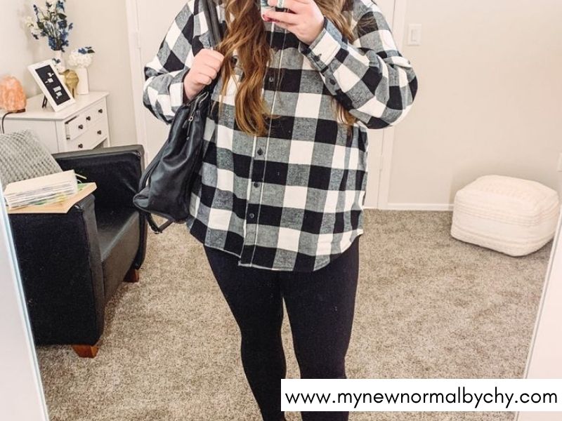 Chic-Fall-Outfit-Ideas-for-Moms-That-Are-Comfortable-and-Stylish