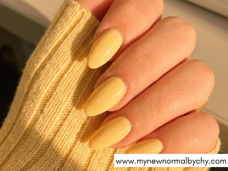 Cute-Back-to-School-Nails-for-Teachers-and-Students