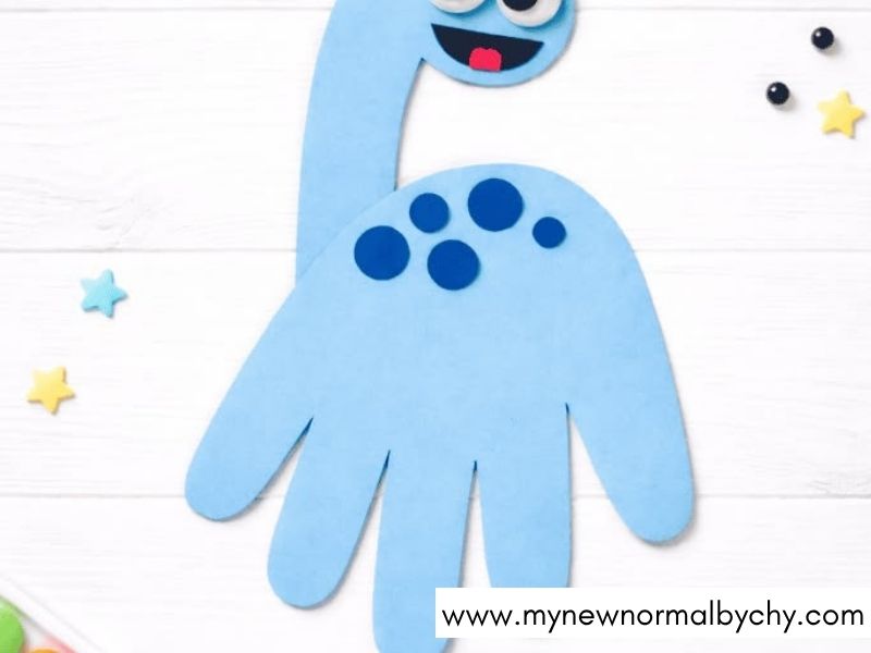 Handprint-Dinosaur