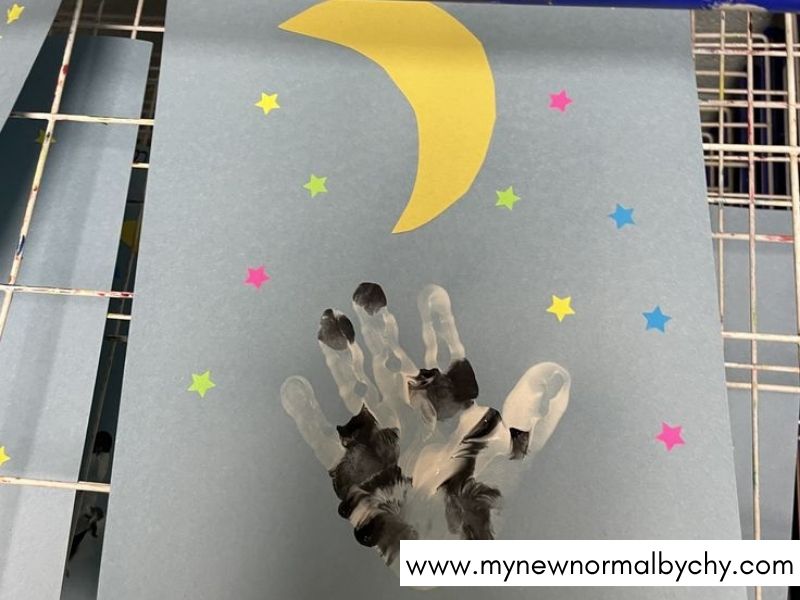 Handprint-Moon-and-Stars-Baby-and-Infant-Handprint-Crafts