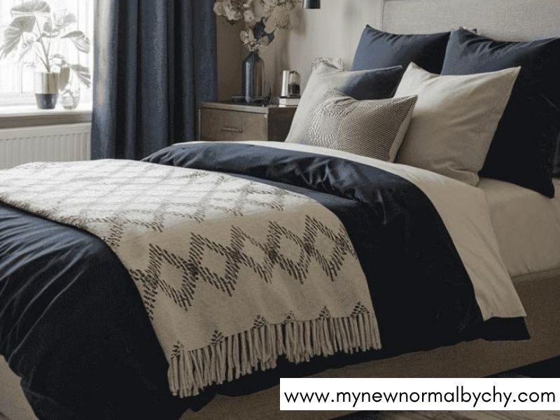 Navy-Blue-and-Soft-Gray-Bedding-Color-Combinations-for-a-Cozy-Bedroom