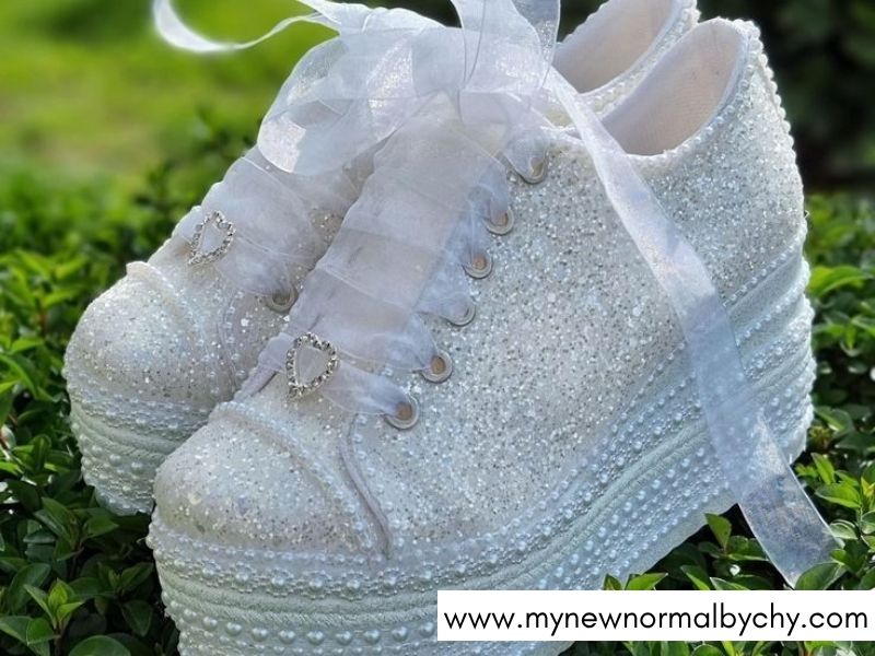 Pearl-Sneakers-Easy-DIY-Bedazzled-Shoes-for-Beginners