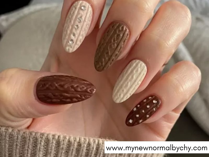 Cozy-Sweater-Nail-Art-Designs-for-Fall