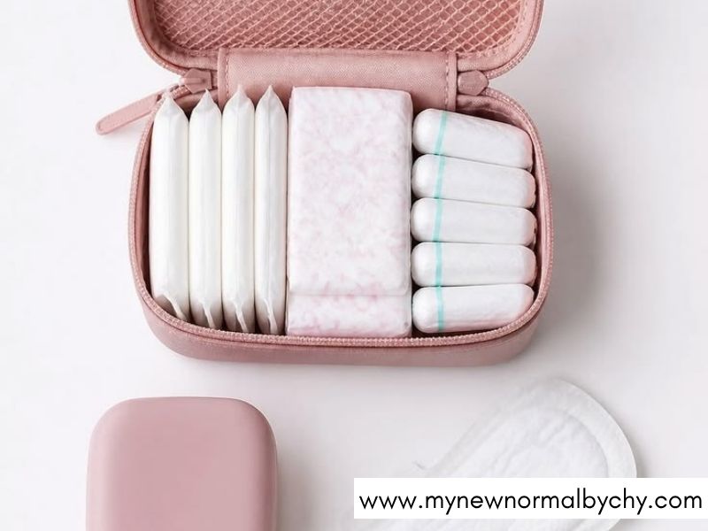 DIY-Travel-Kit-Essentials-Every-Woman-Should-Pack-for-a-Street-Free-Trip