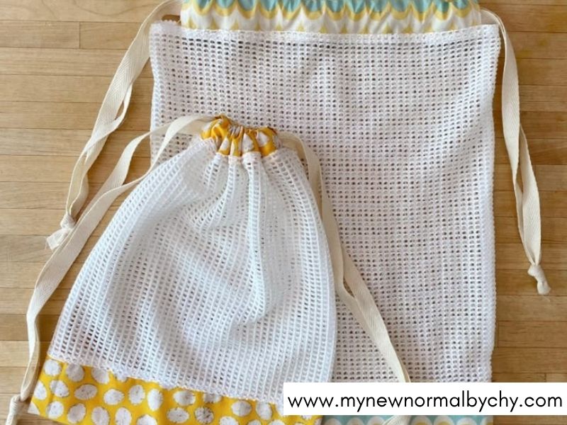 DIY-Travel-Kit-Essentials-Every-Woman-Should-Pack-for-a-Street-Free-Trip