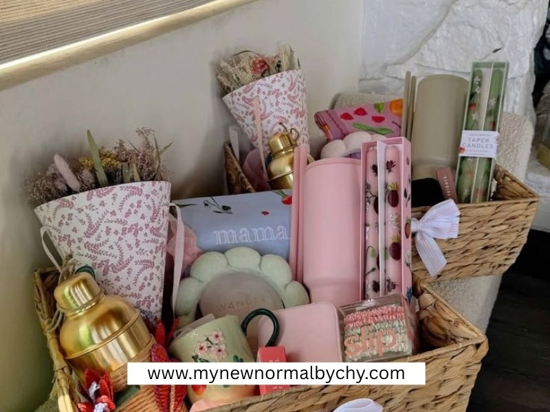 Mom's-Favorite-Things-Basket