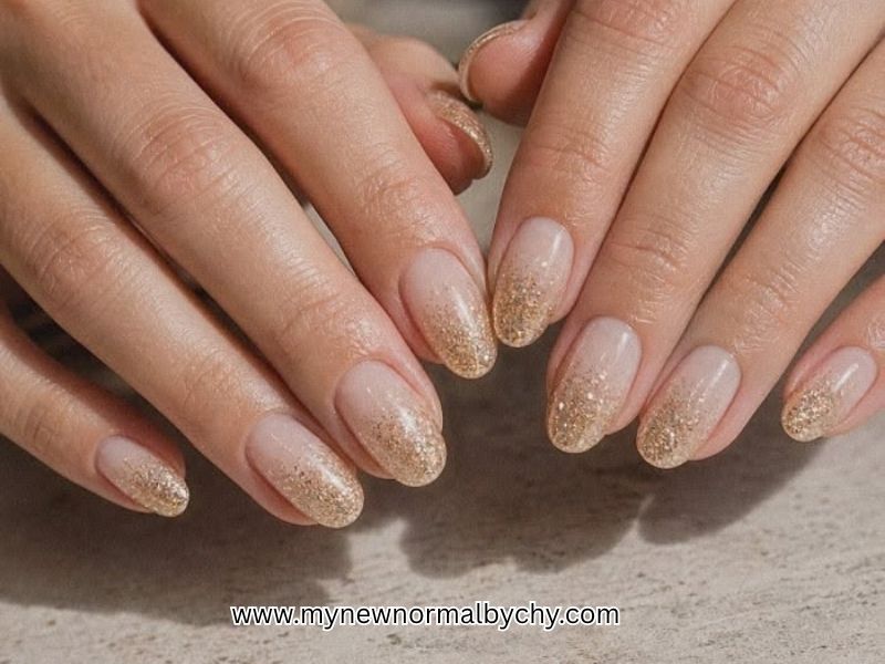 Cute-Christmas-Nail-Ideas-for-a-Festive-Holiday-Manicure