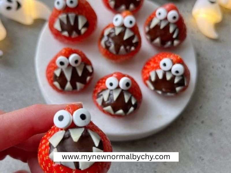 Spooky-Halloween-Fruit-Platter-Ideas